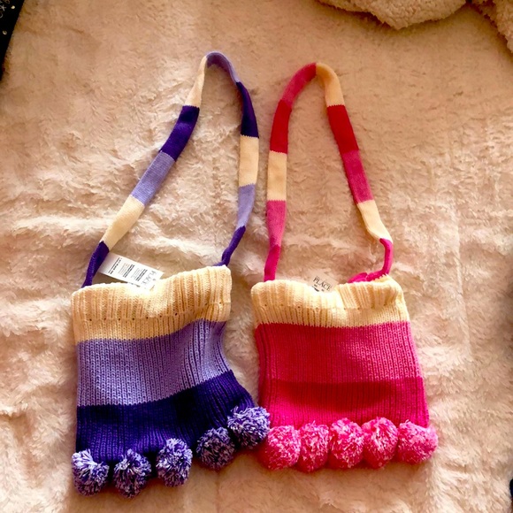 Adorable knitted little girls purses - Picture 1 of 5